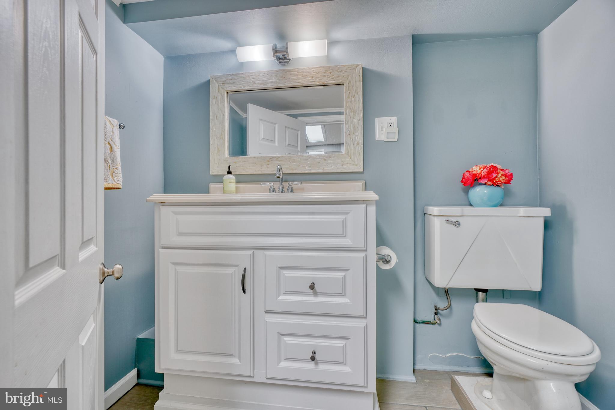 HAMPDEN HISTORIC DISTRICT - Residential