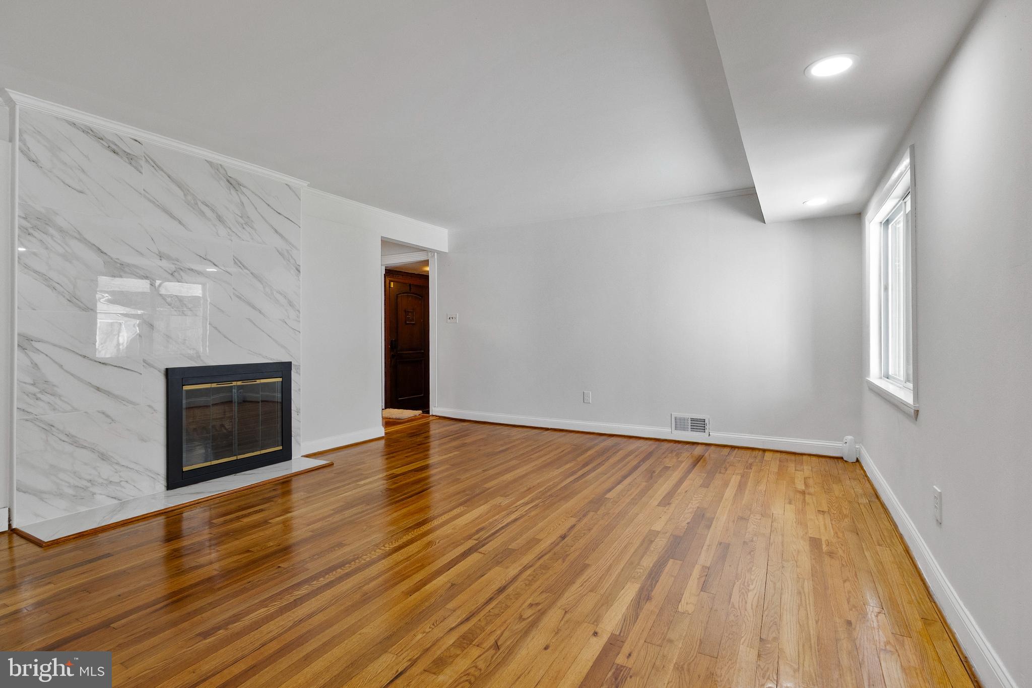 TWINBROOK - Residential