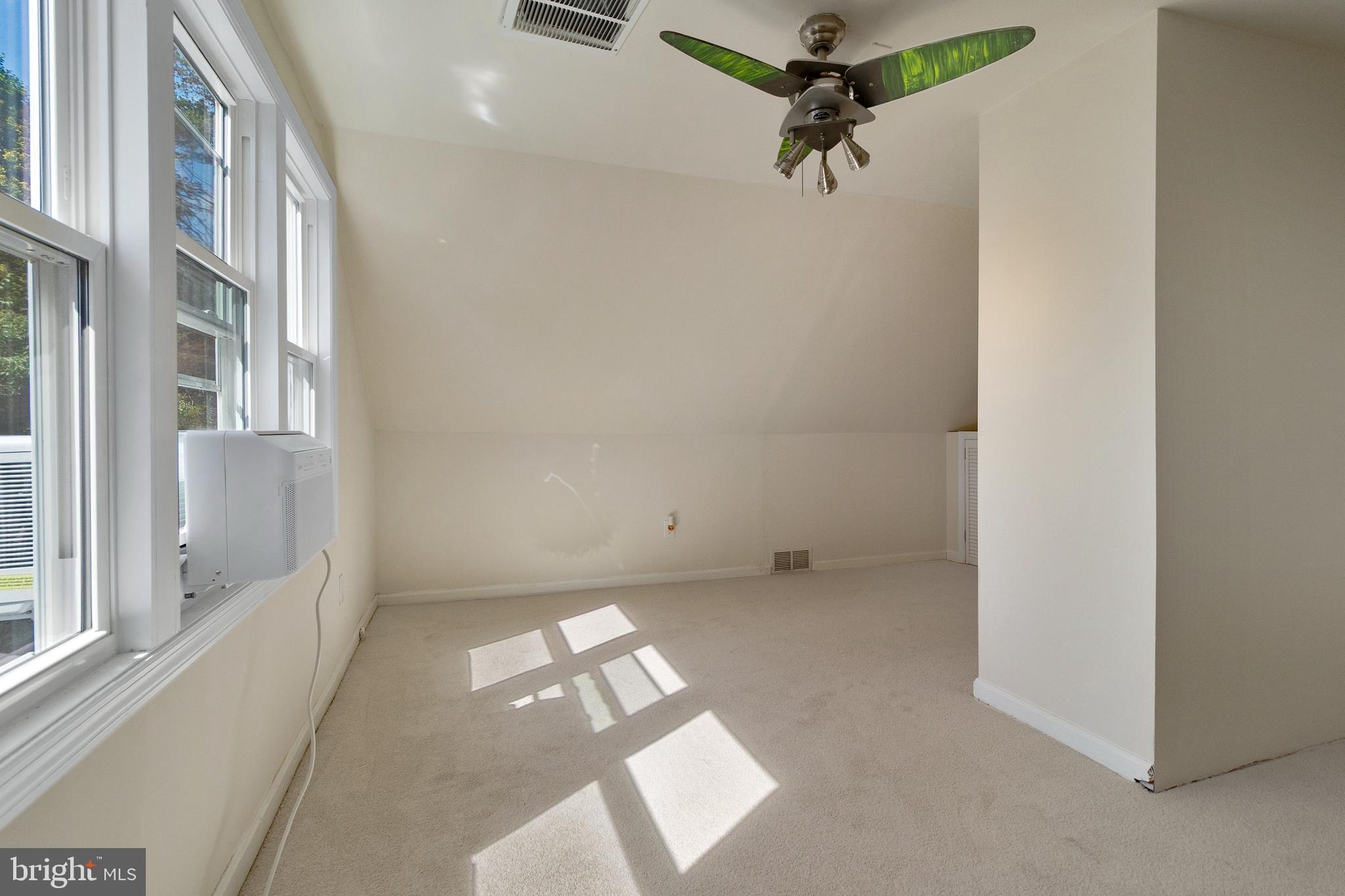 TWINBROOK - Residential