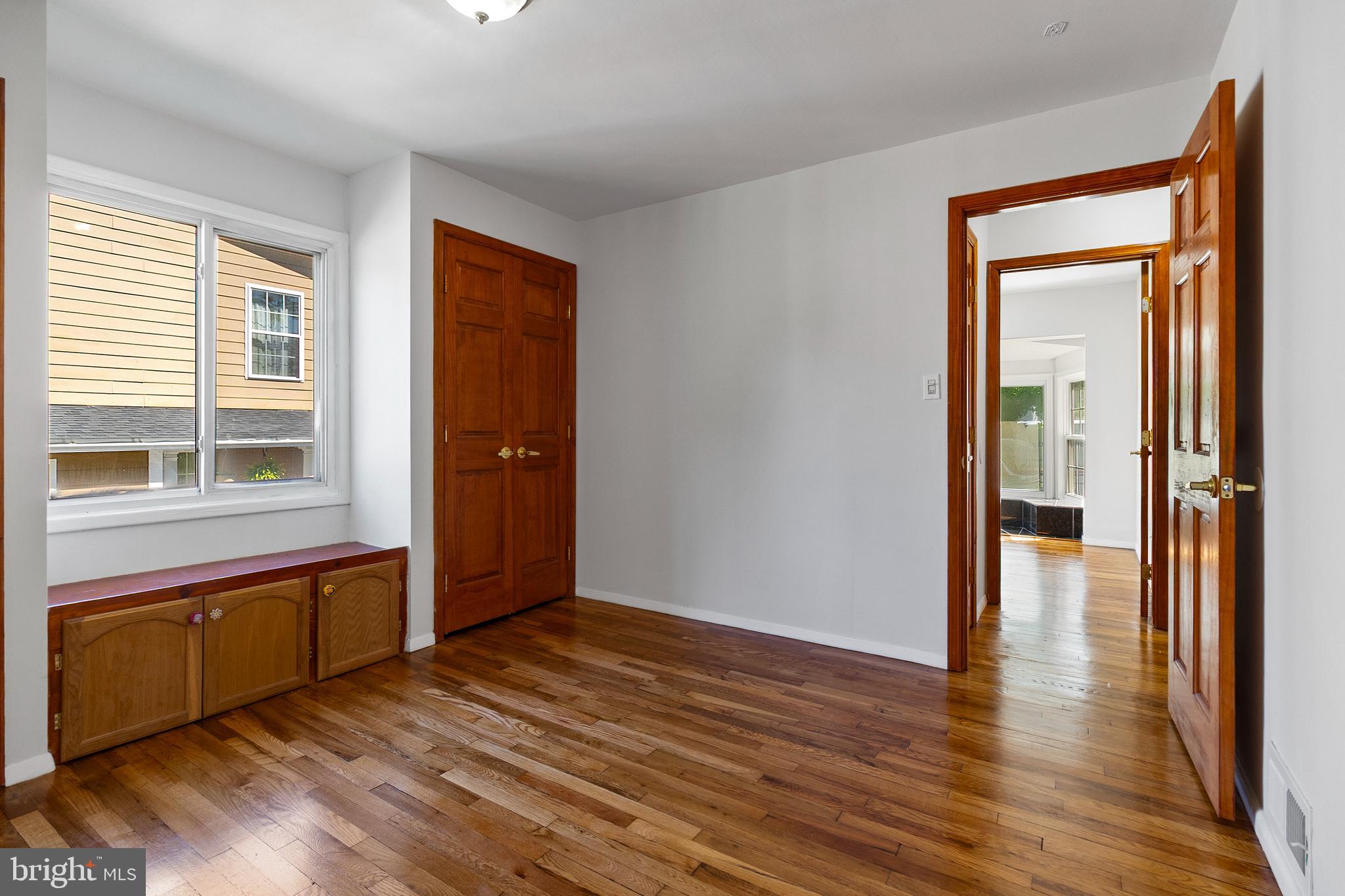 TWINBROOK - Residential