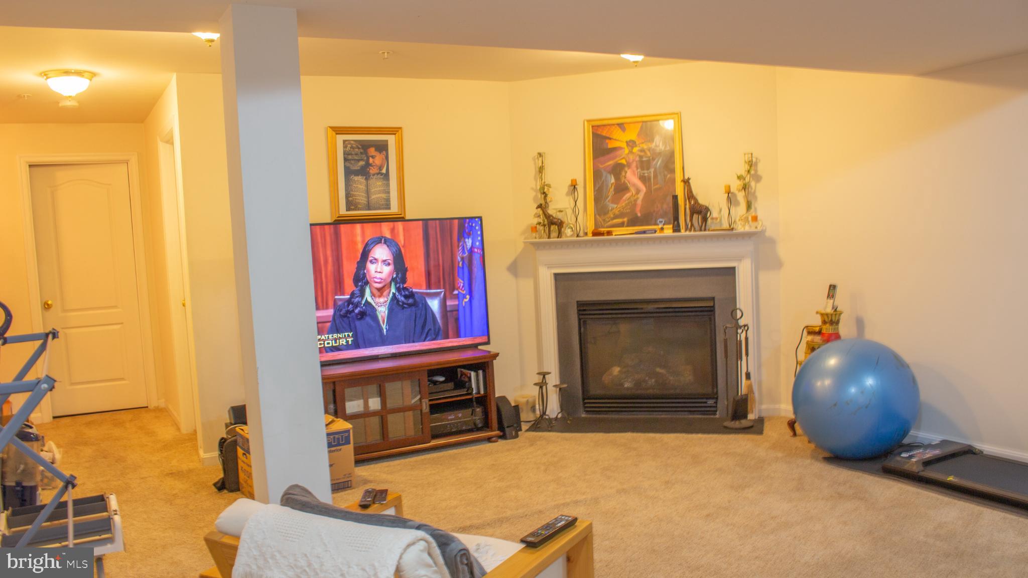 PEGG RUN TOWNHOMES - Residential