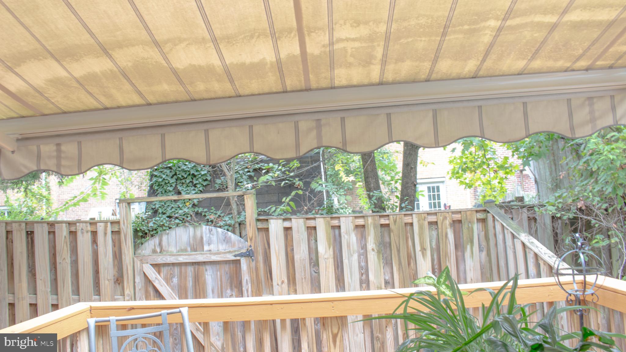 PEGG RUN TOWNHOMES - Residential