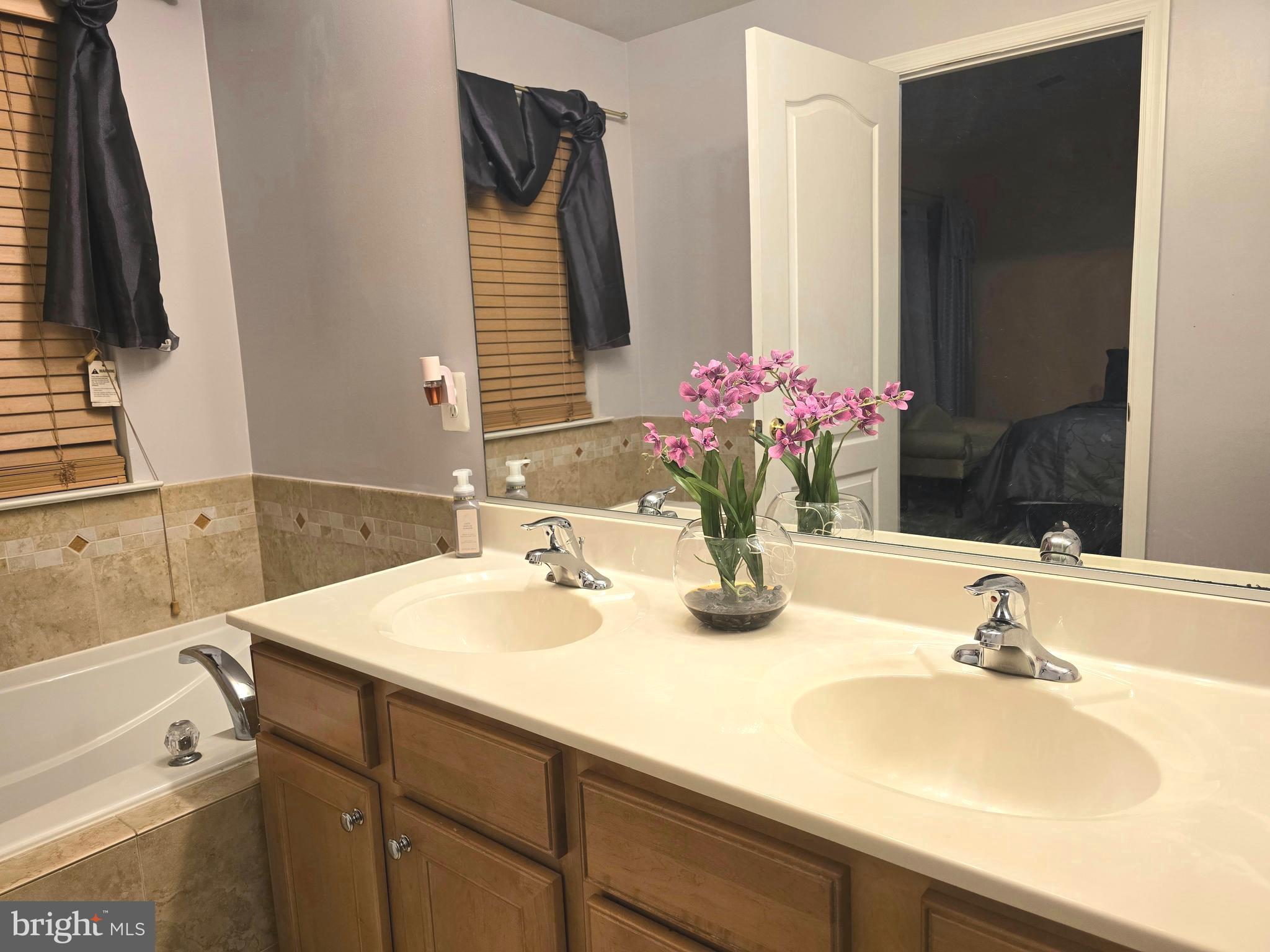 PEGG RUN TOWNHOMES - Residential