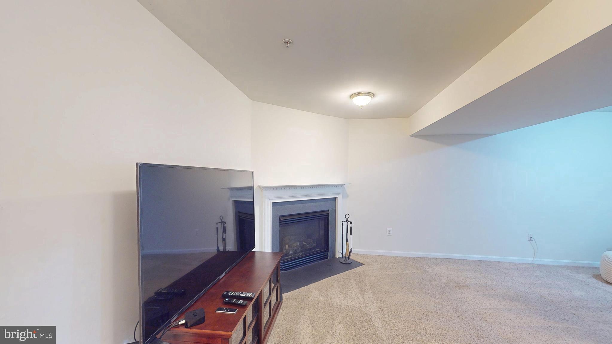 PEGG RUN TOWNHOMES - Residential