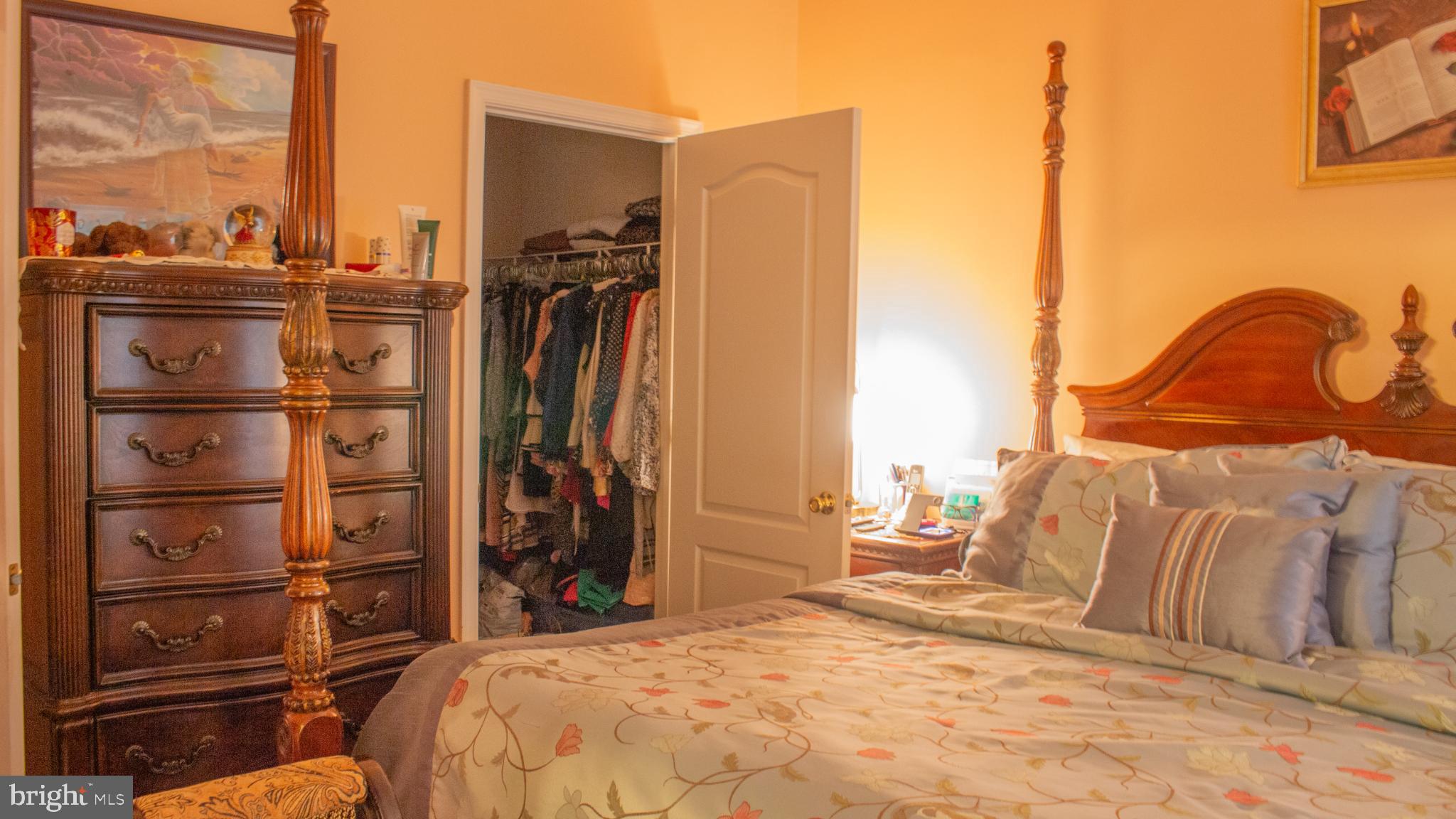 PEGG RUN TOWNHOMES - Residential