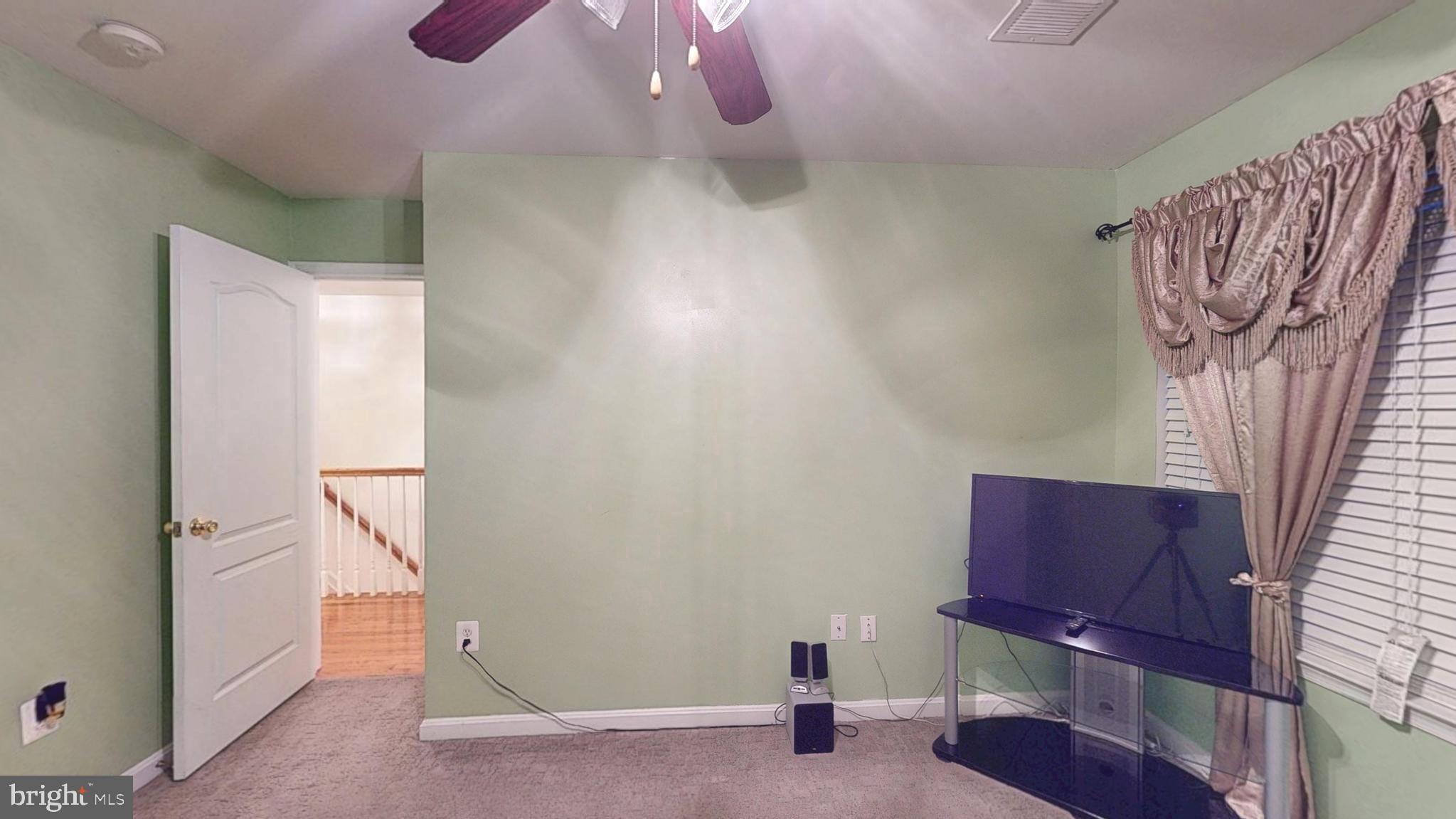 PEGG RUN TOWNHOMES - Residential