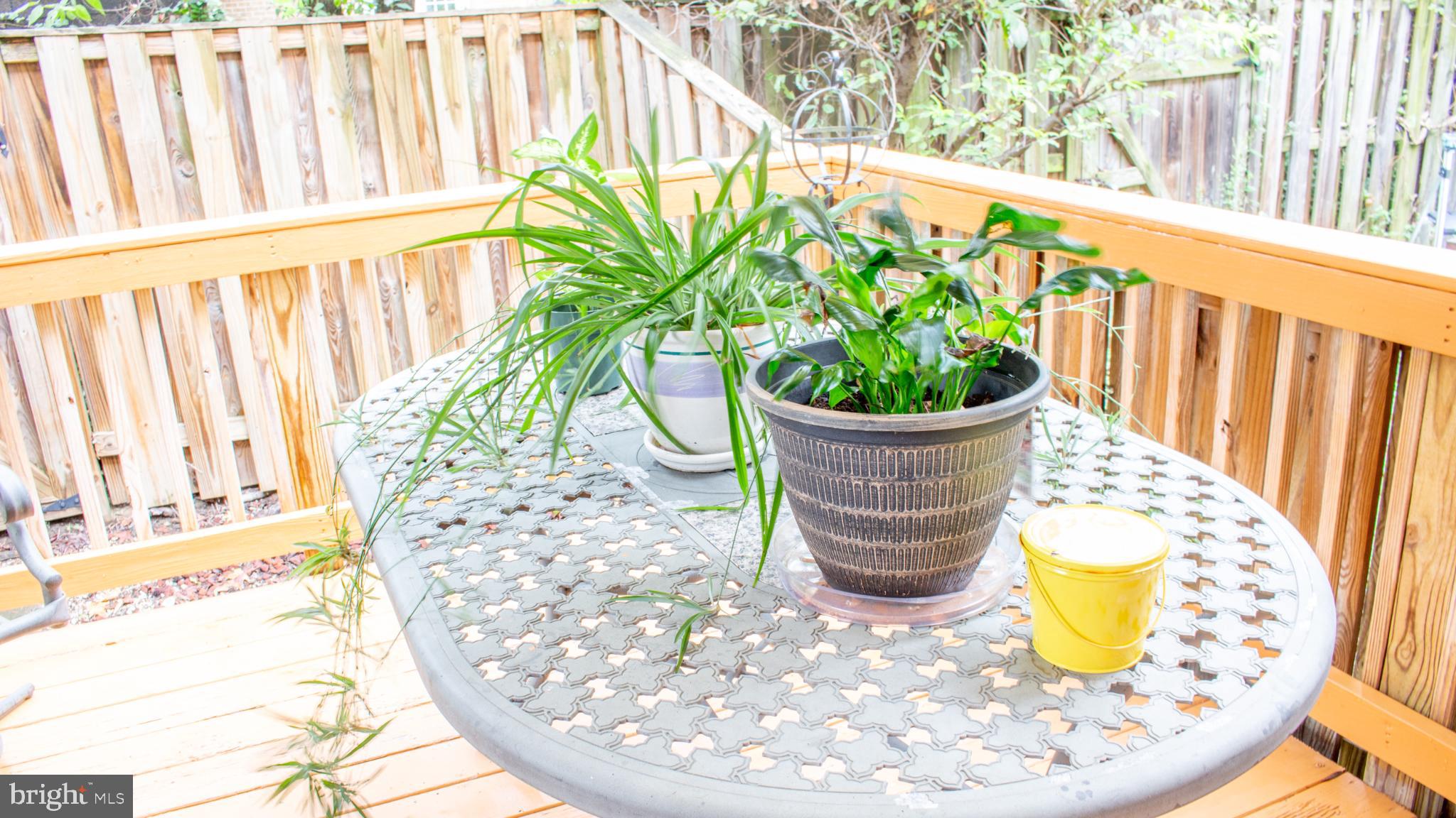 PEGG RUN TOWNHOMES - Residential