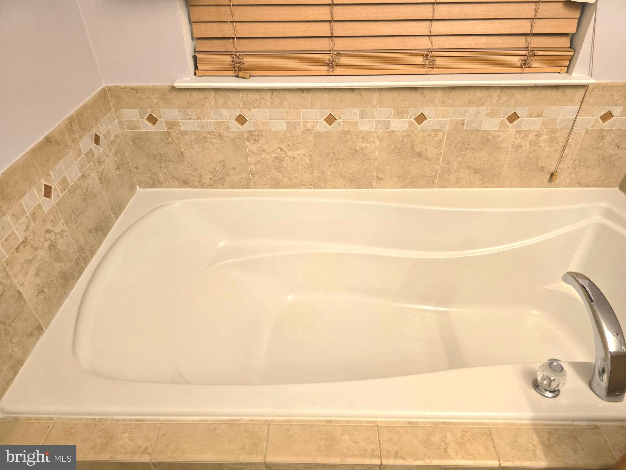 PEGG RUN TOWNHOMES - Residential