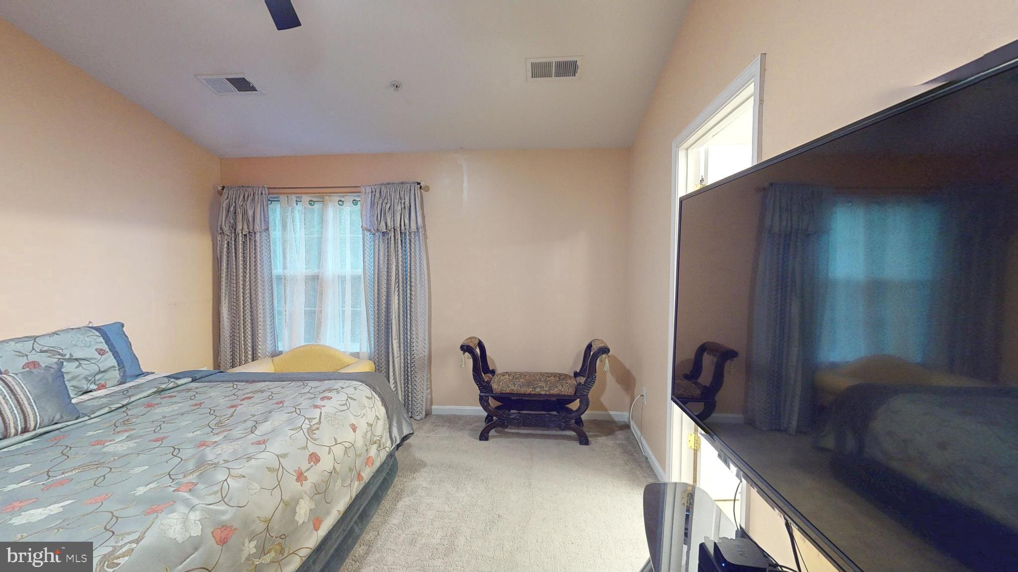 PEGG RUN TOWNHOMES - Residential