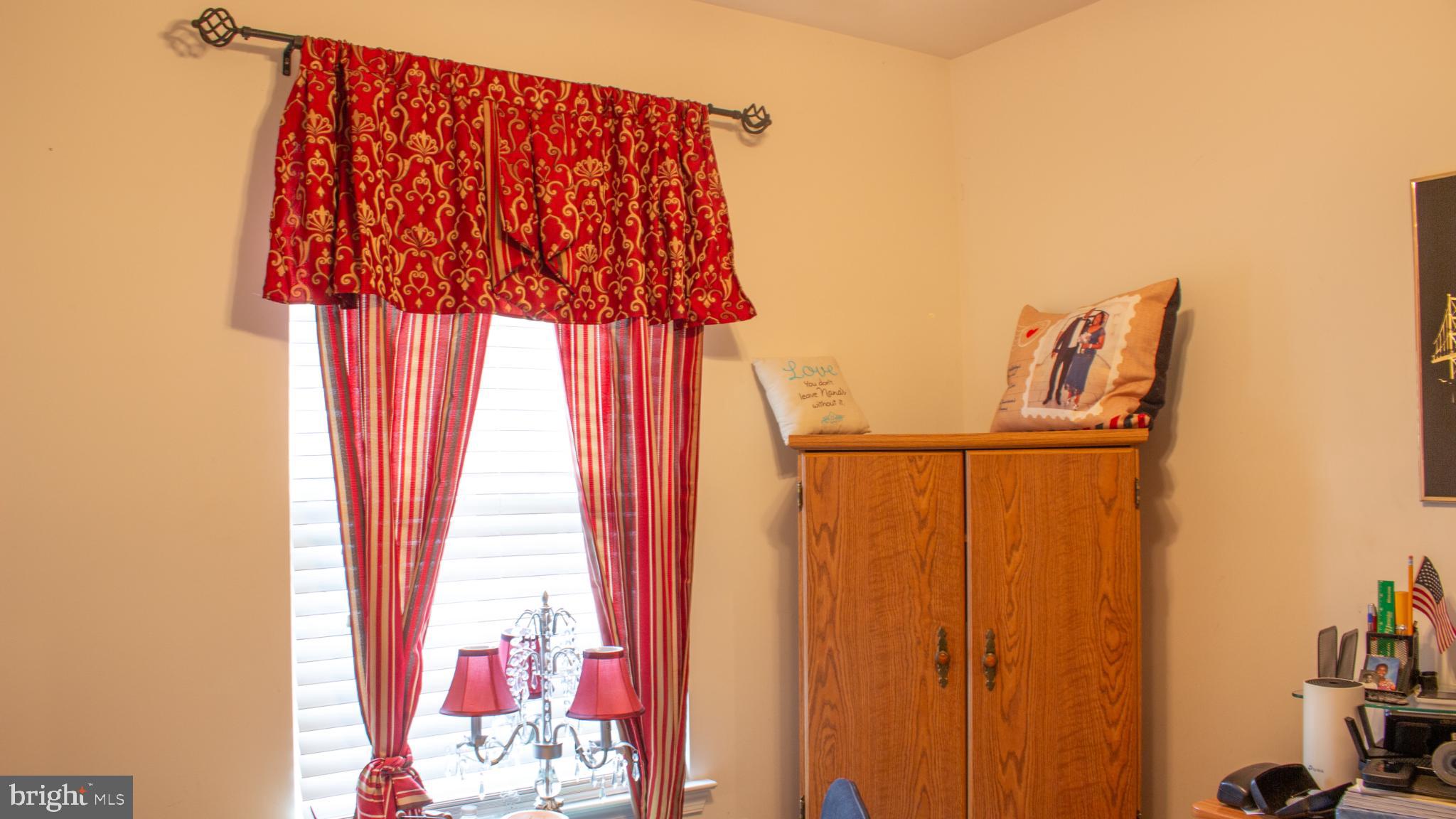 PEGG RUN TOWNHOMES - Residential