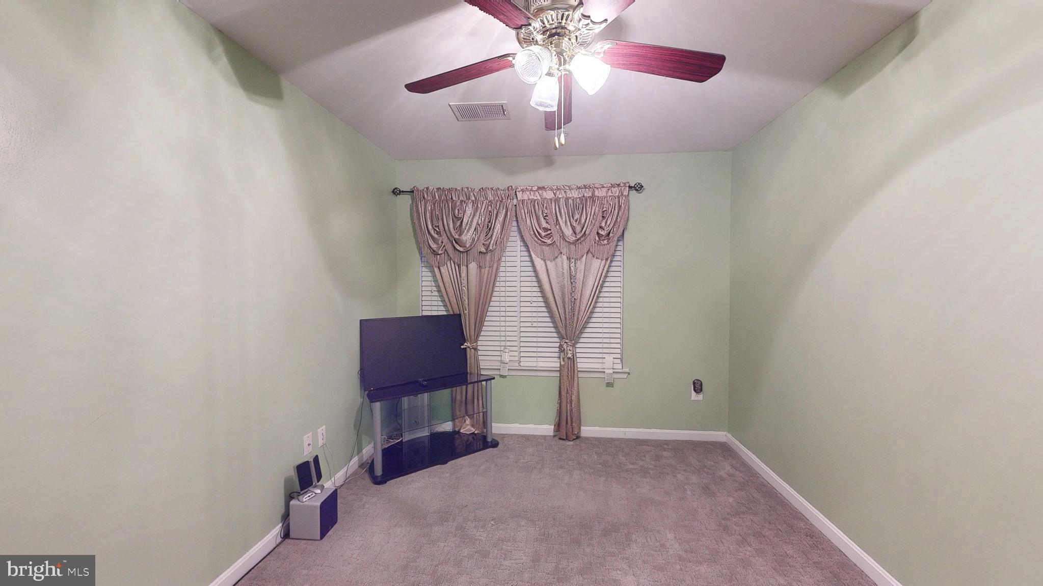 PEGG RUN TOWNHOMES - Residential