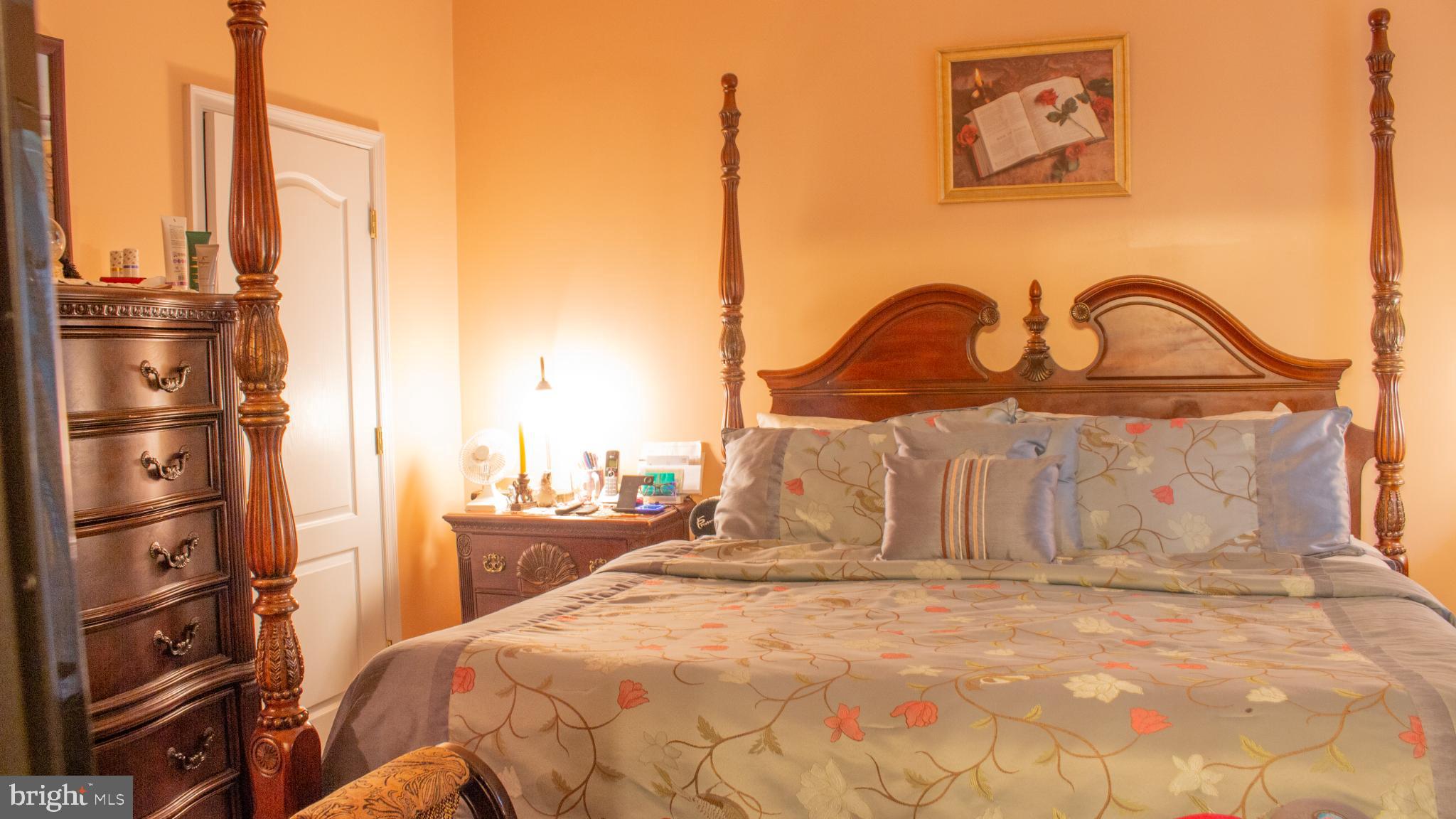 PEGG RUN TOWNHOMES - Residential