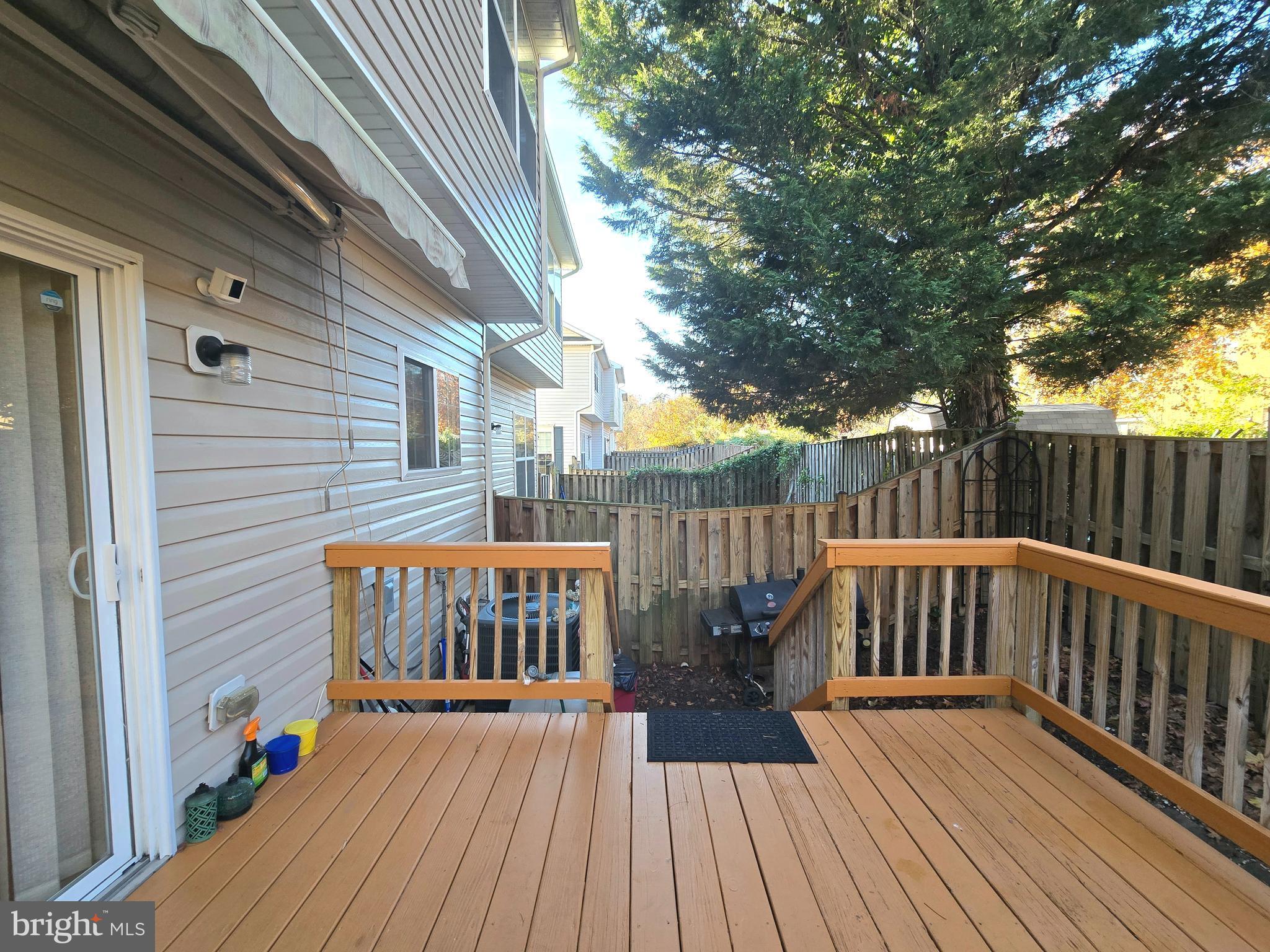 PEGG RUN TOWNHOMES - Residential