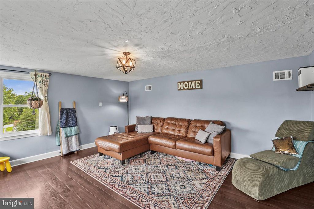Photo of 5192 E Prospect Road, YORK, PA 17406 (MLS # PAYK2091704)