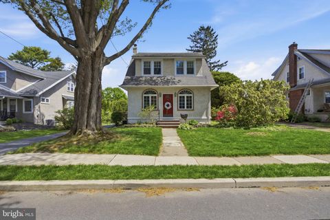 Photo of 43 Lownes Lane, SPRINGFIELD, PA 19064 (MLS # PADE2113768)