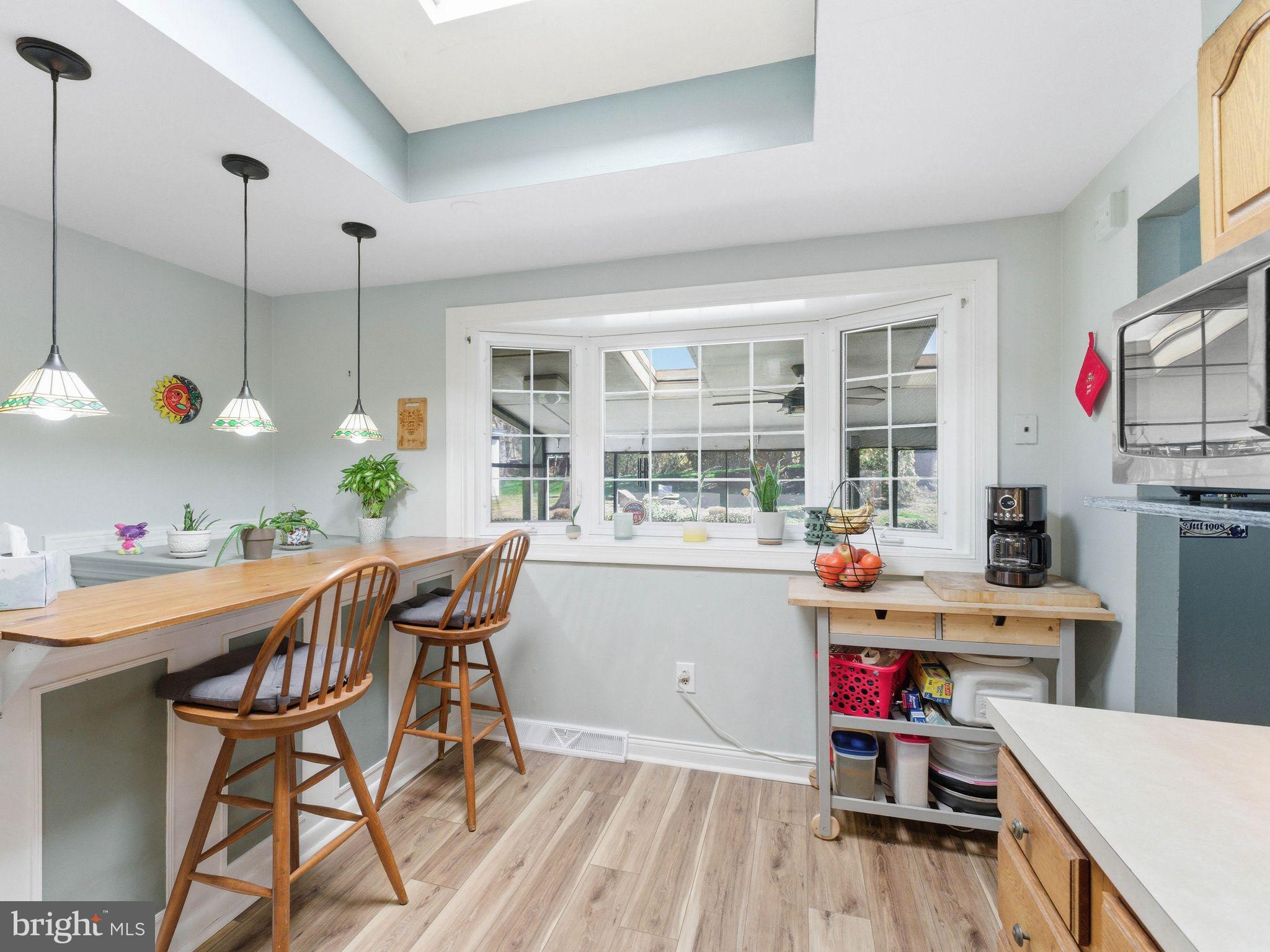 SUBURBAN GREENS - Residential