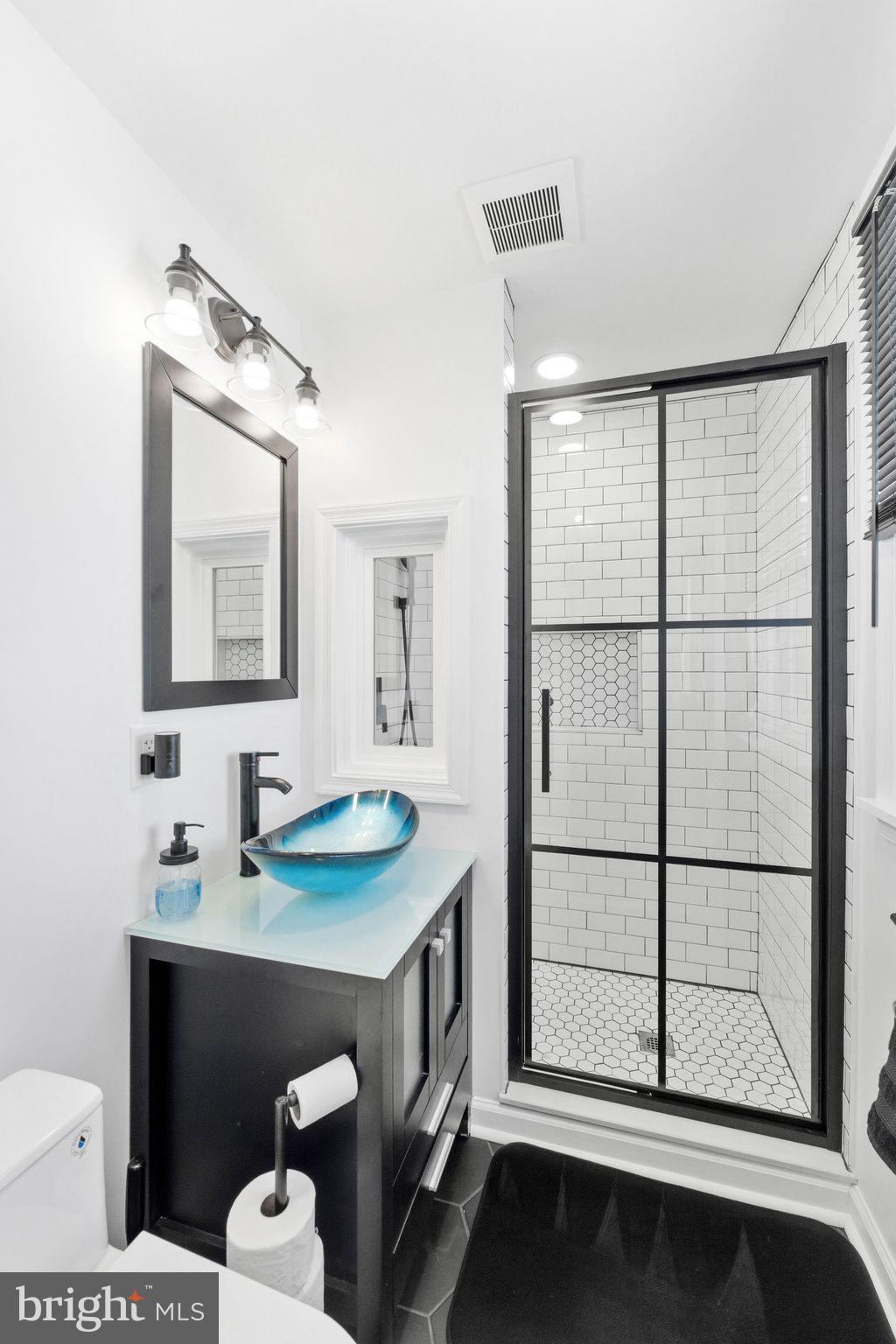 SUBURBAN GREENS - Residential