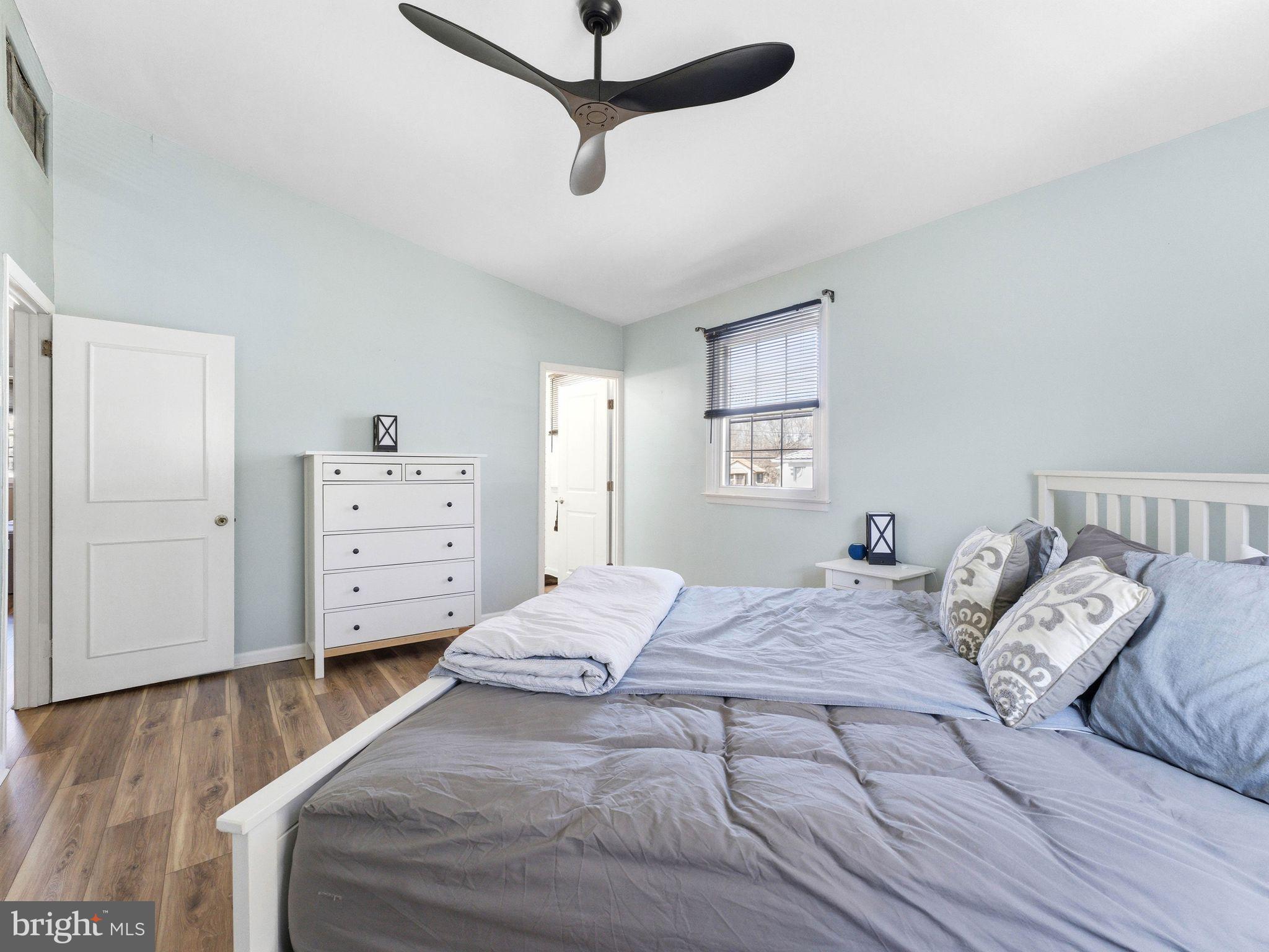 SUBURBAN GREENS - Residential