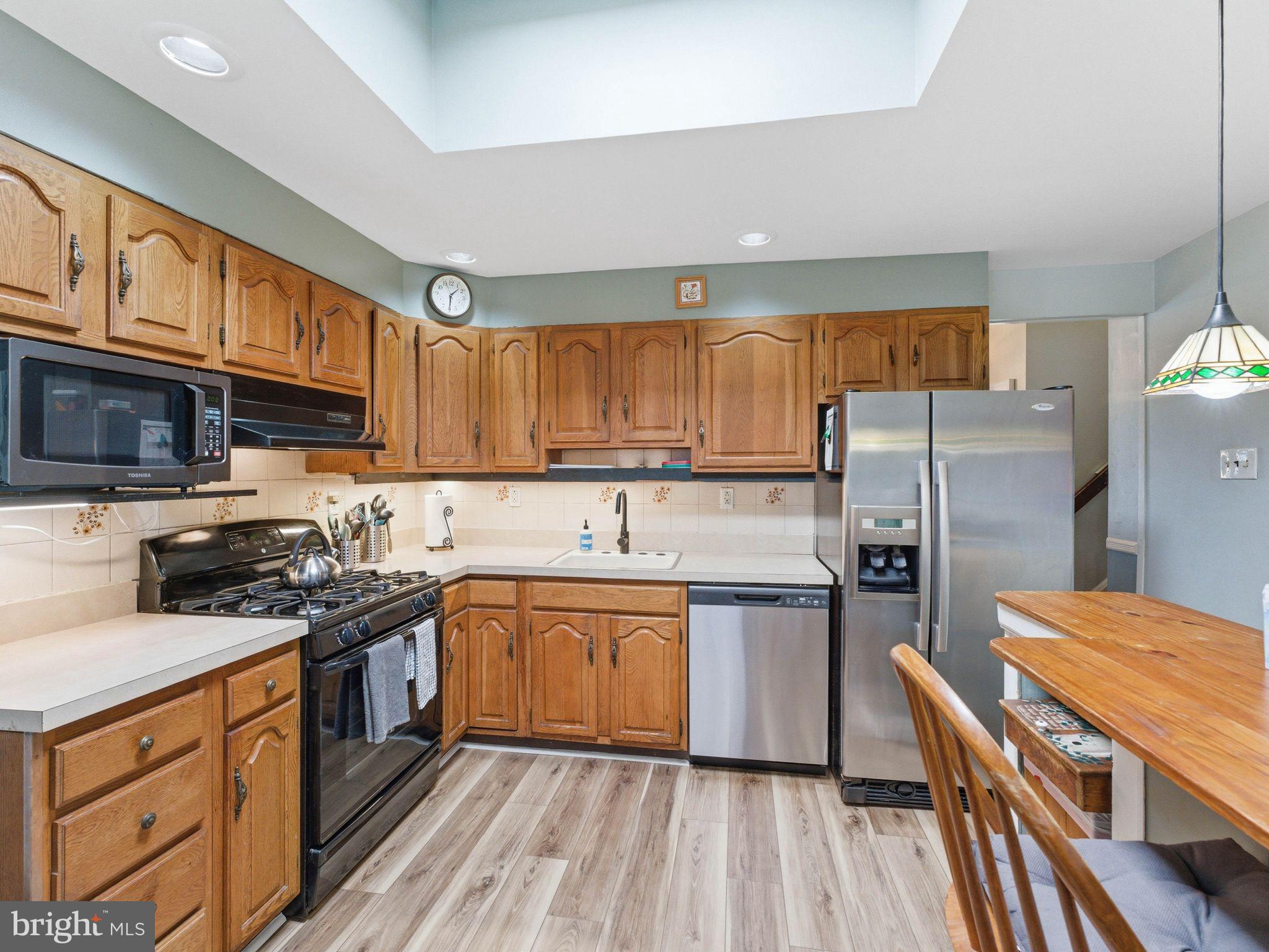 SUBURBAN GREENS - Residential