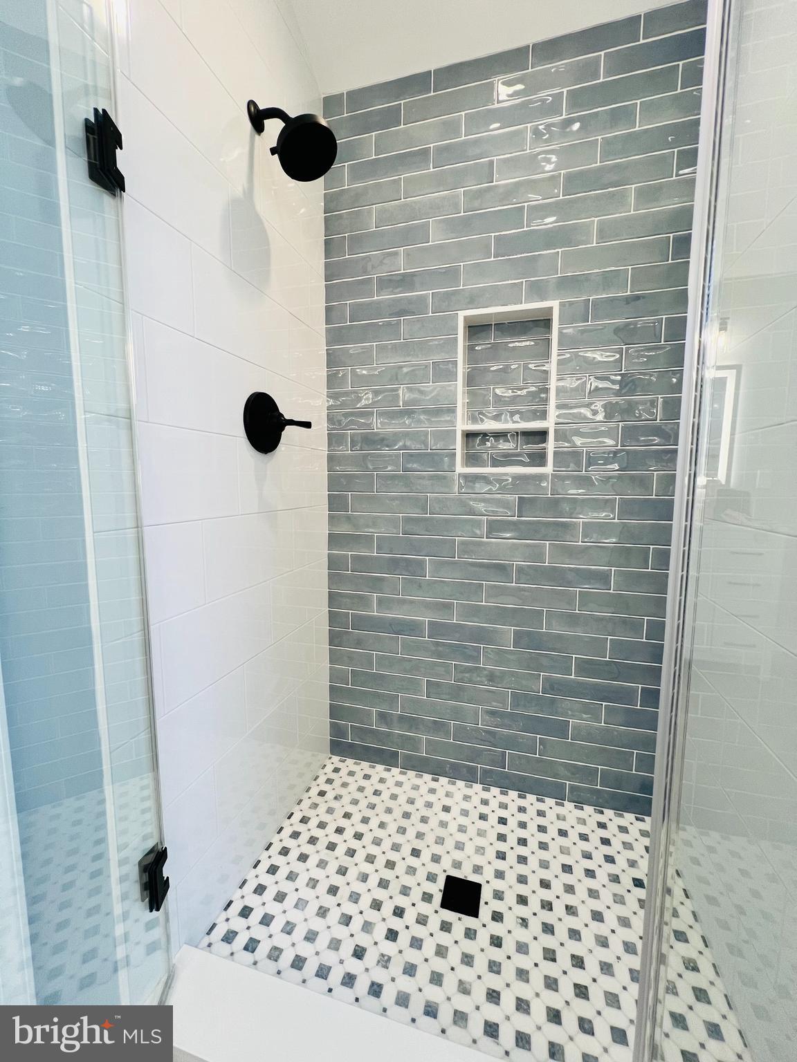 HOPEWELLS LANDING - Residential