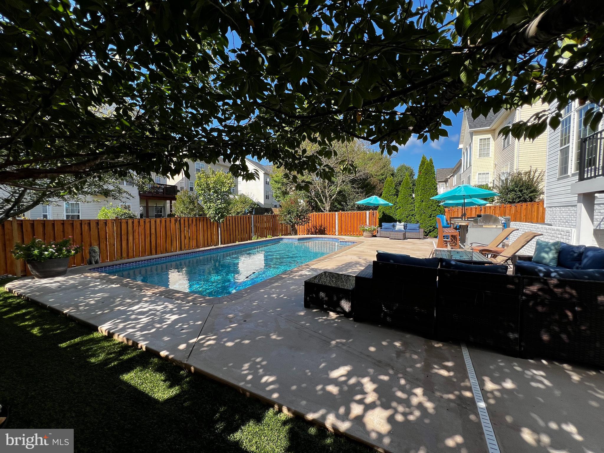 HOPEWELLS LANDING - Residential