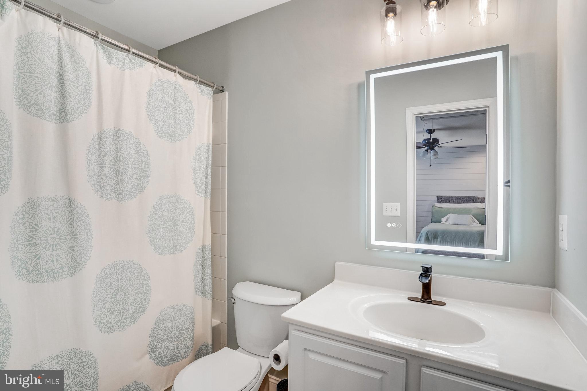 HOPEWELLS LANDING - Residential