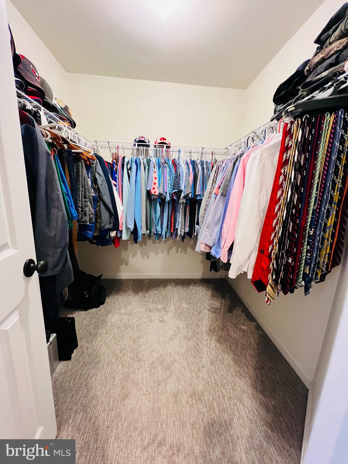 HOPEWELLS LANDING - Residential