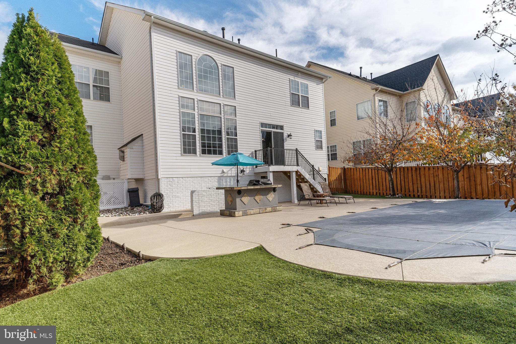 HOPEWELLS LANDING - Residential