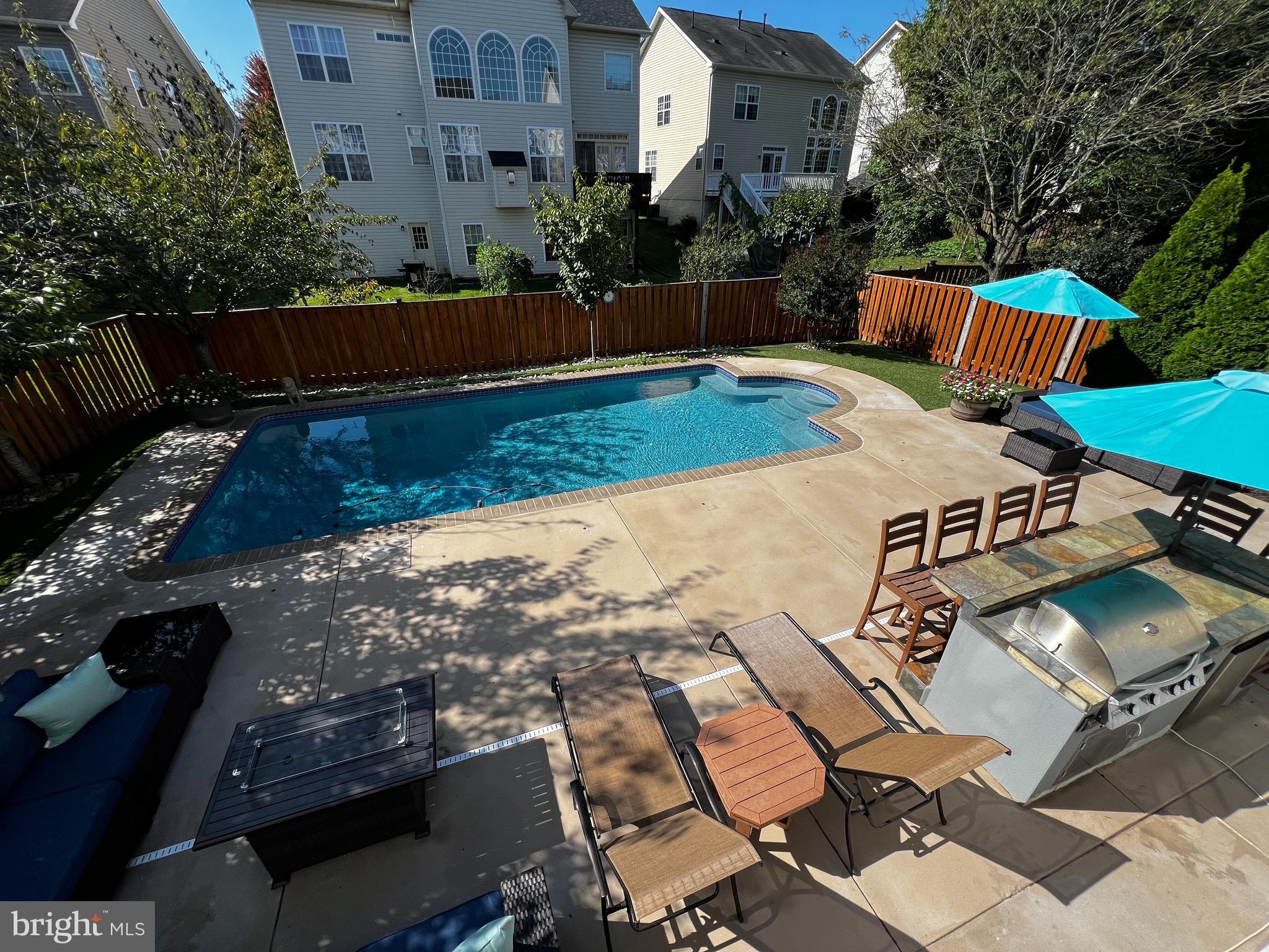 HOPEWELLS LANDING - Residential