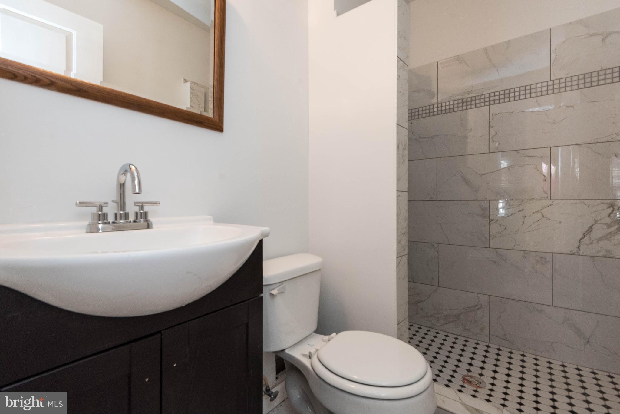 LANDOVER ESTATES - Residential