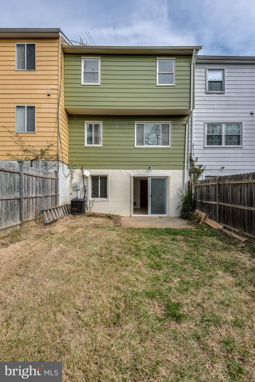 LANDOVER ESTATES - Residential