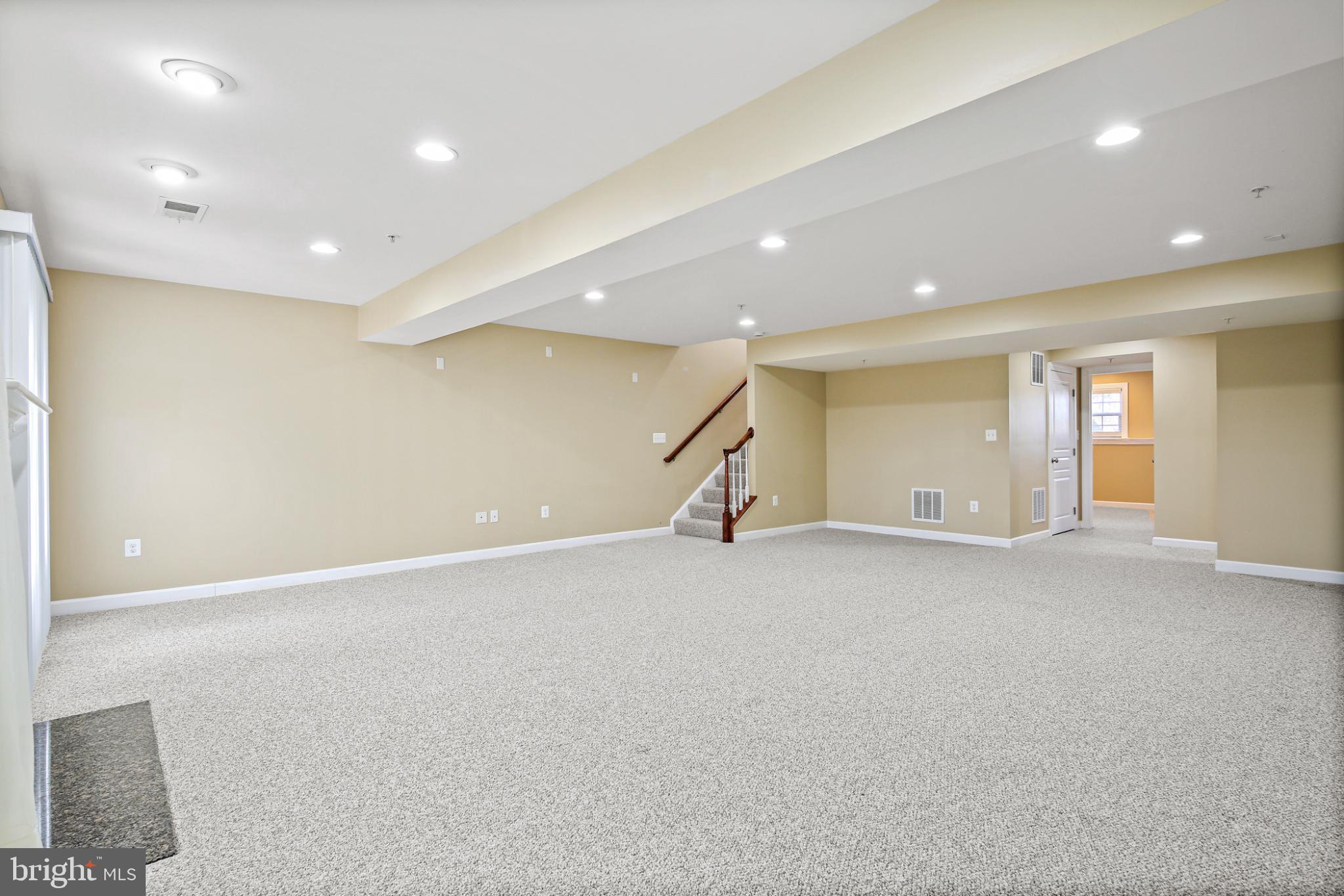 ENCLAVE AT WAVERLY WOODS - Residential