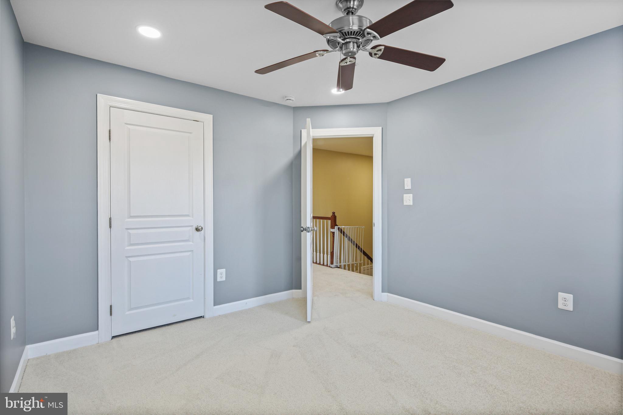 ENCLAVE AT WAVERLY WOODS - Residential