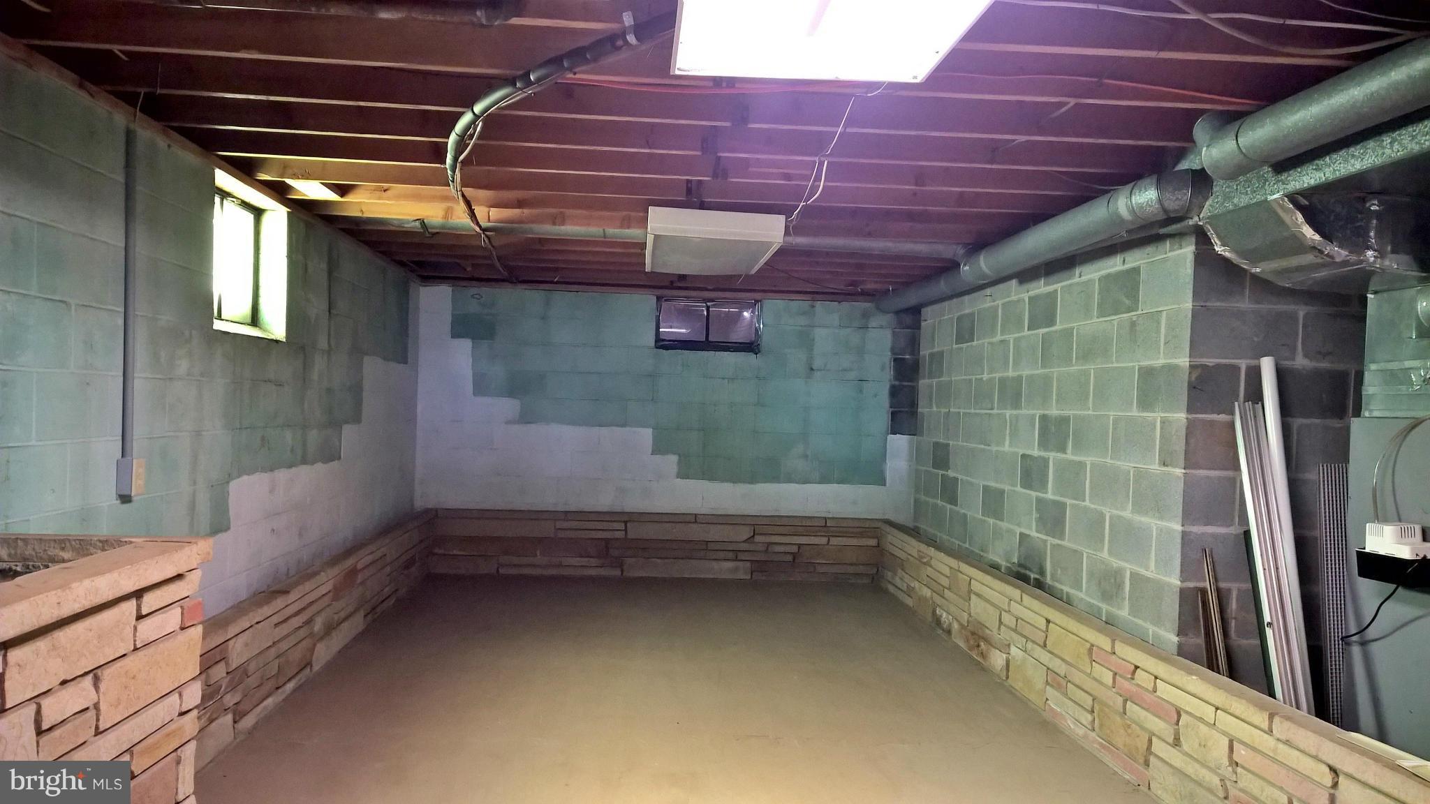 BOWMANS - Residential