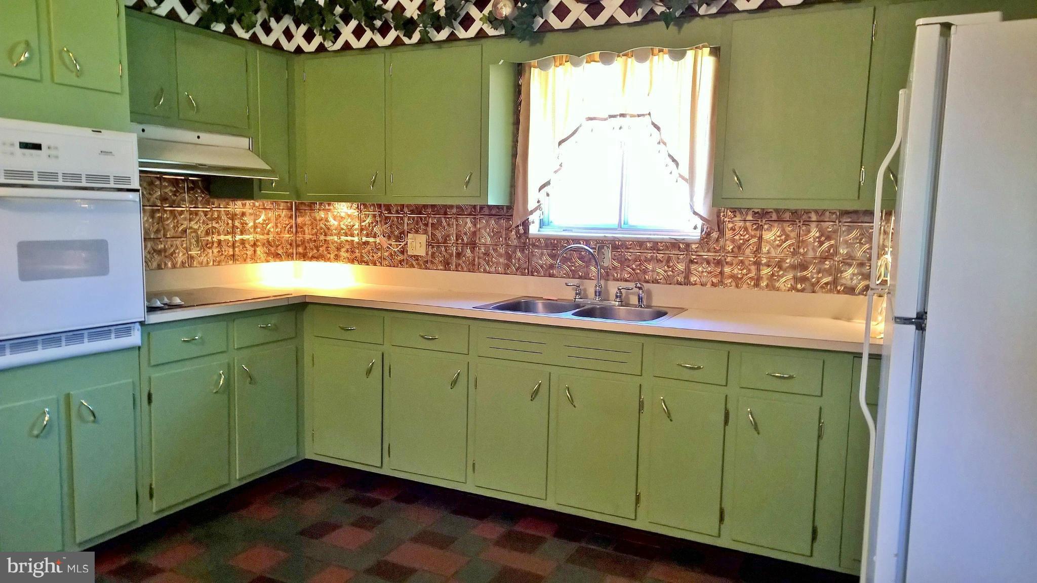 BOWMANS - Residential