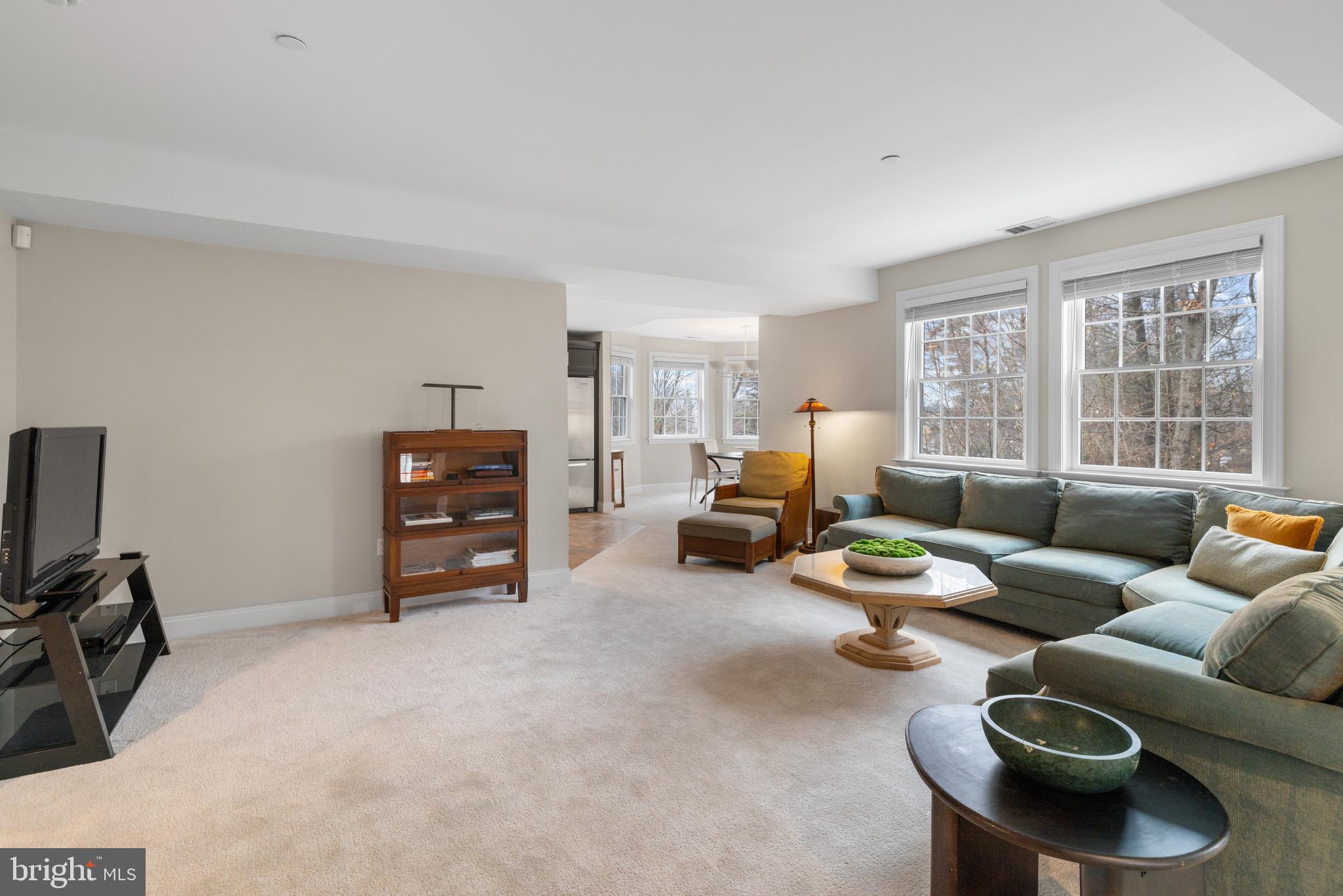 629 S BELLEVUE AVENUE B