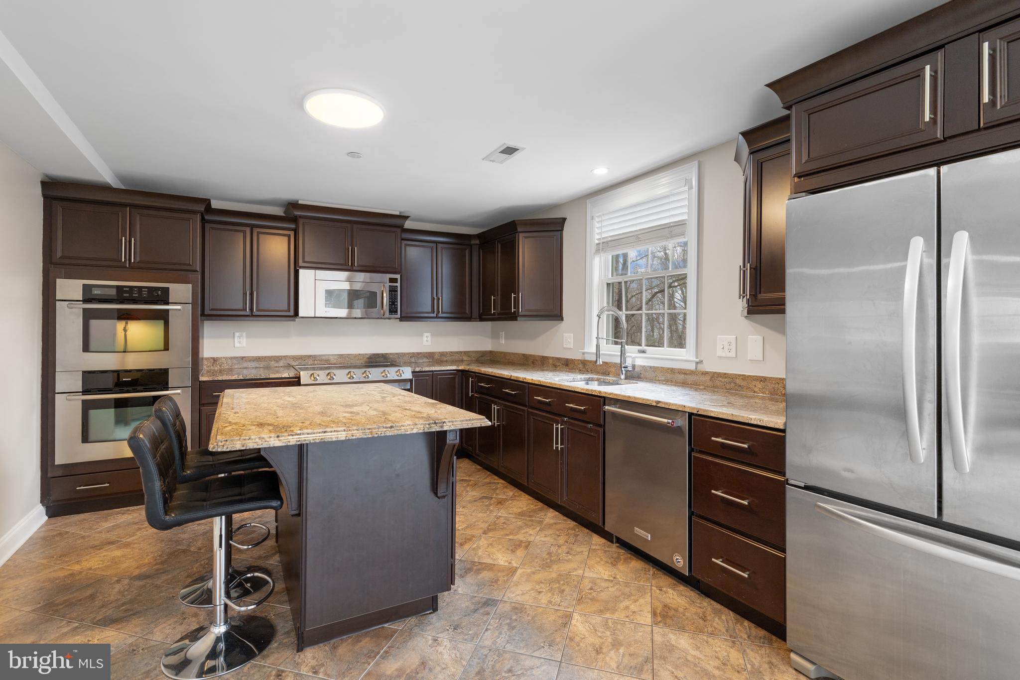 LANGHORNE MANOR - Residential