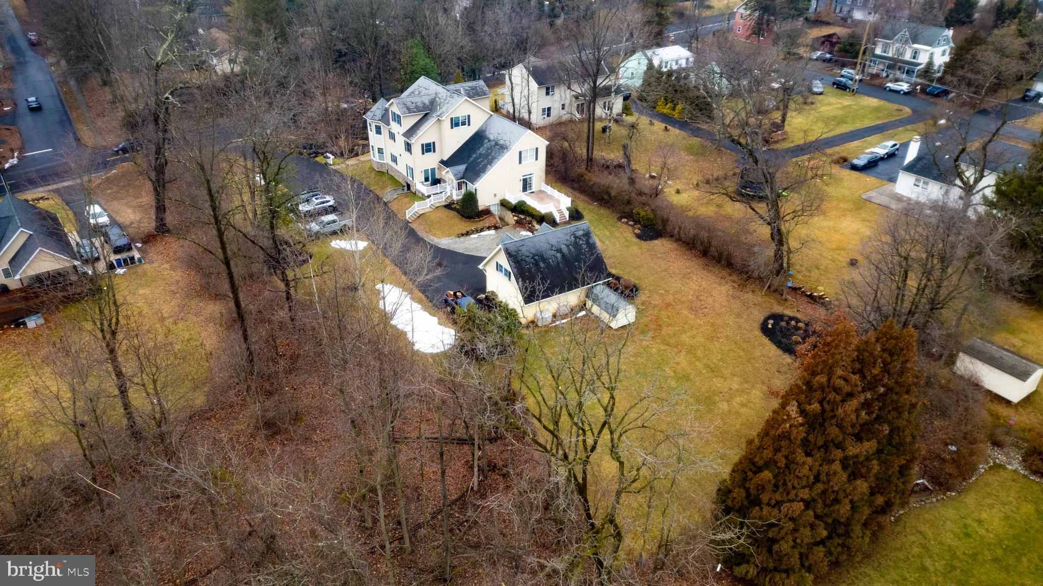 LANGHORNE MANOR - Residential