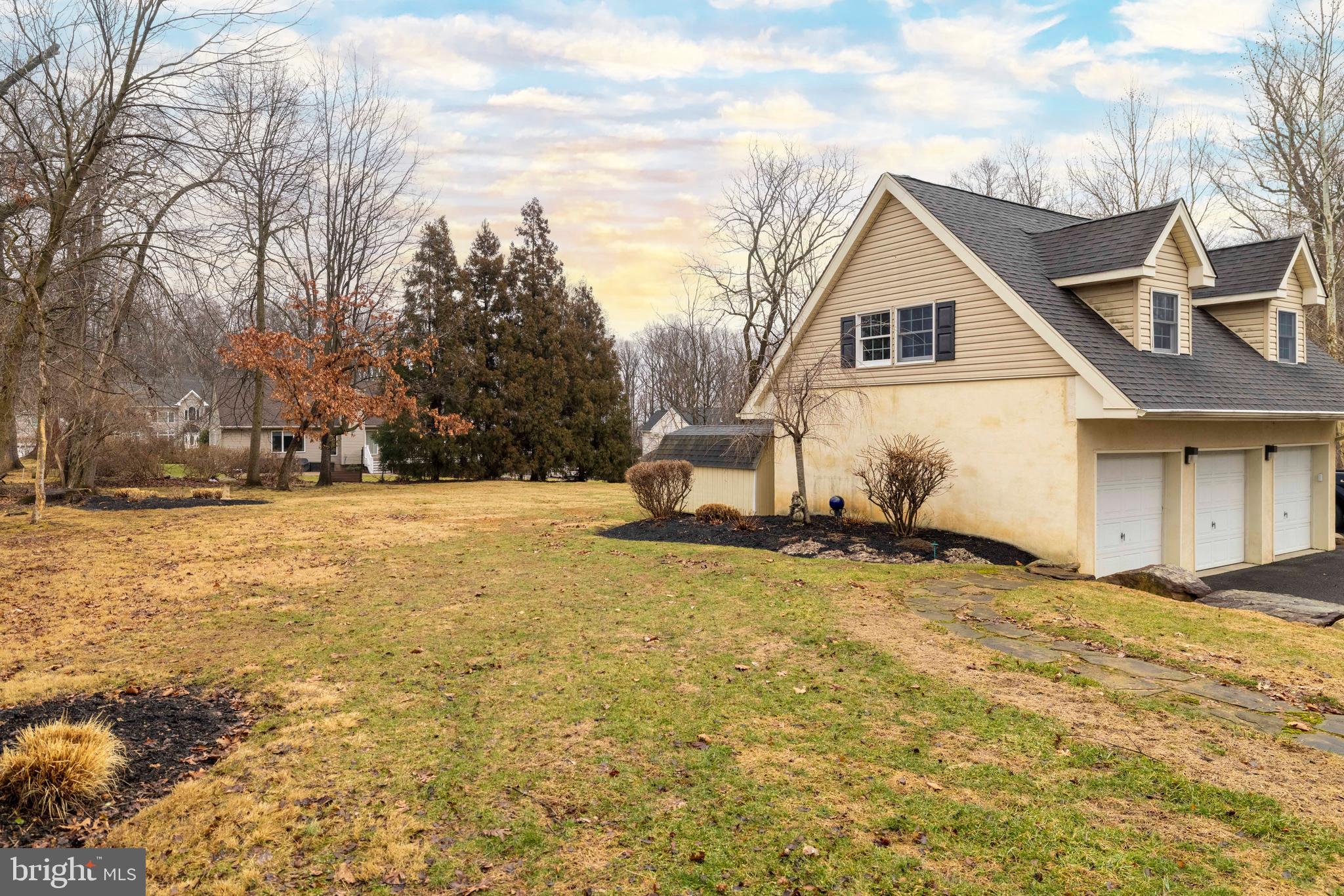 LANGHORNE MANOR - Residential