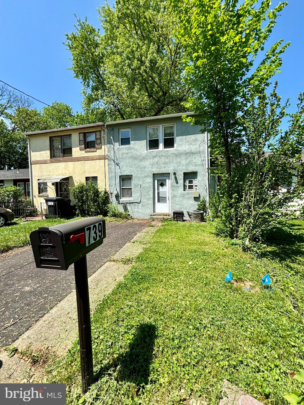 GARDEN CITY - Residential Lease