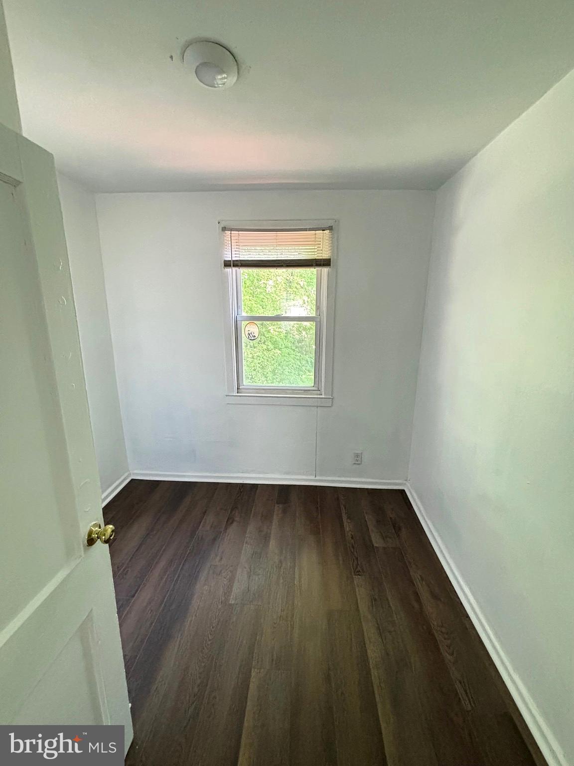 GARDEN CITY - Residential Lease