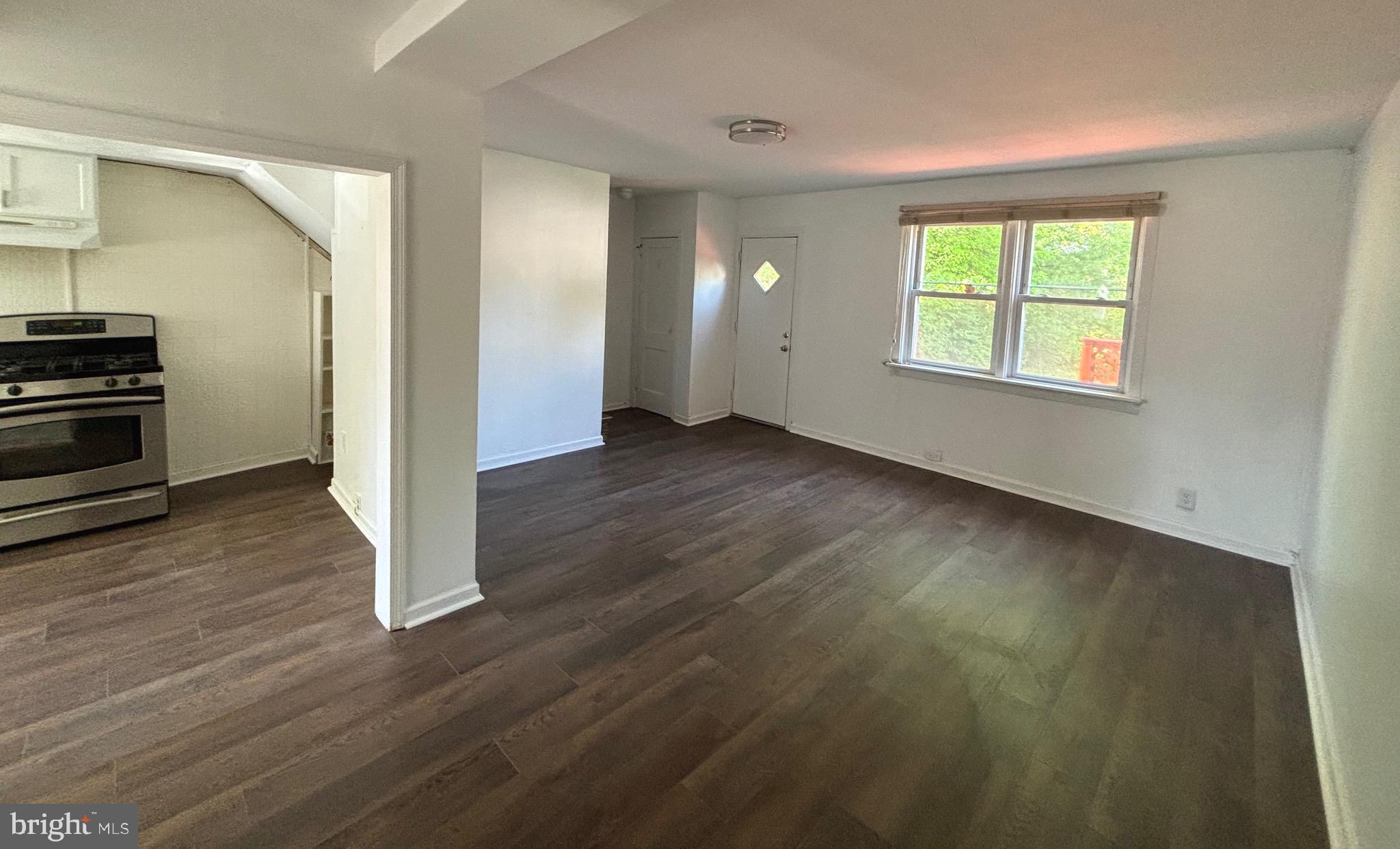 GARDEN CITY - Residential Lease