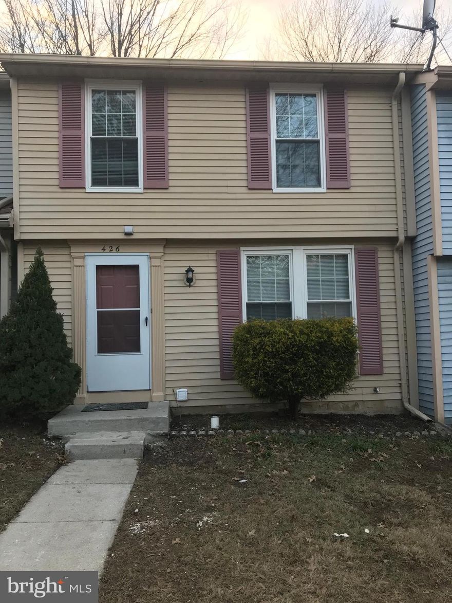 Excellent condition 3/4 bedroom 2.5.5 bath townhome with new paint, carpet, replacement windows, updated kitchen, newer roof.

Main level has a large living room, dining room, kitchen, and a half bath.
Upstairs has three bedrooms, and two full bathrooms.  Dual closets in the main bedroom.
The basement has been fully finished into a family room with a half bath, or use it at a fourth bedroom.  The basement also includes a washer and dryer.

Walk to metro, minutes to DC.  Don't miss this one!!