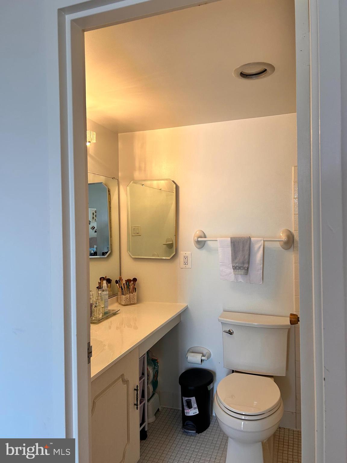 IDYLWOOD TOWERS - Residential