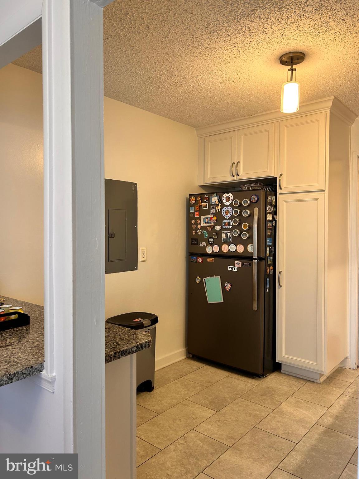 IDYLWOOD TOWERS - Residential