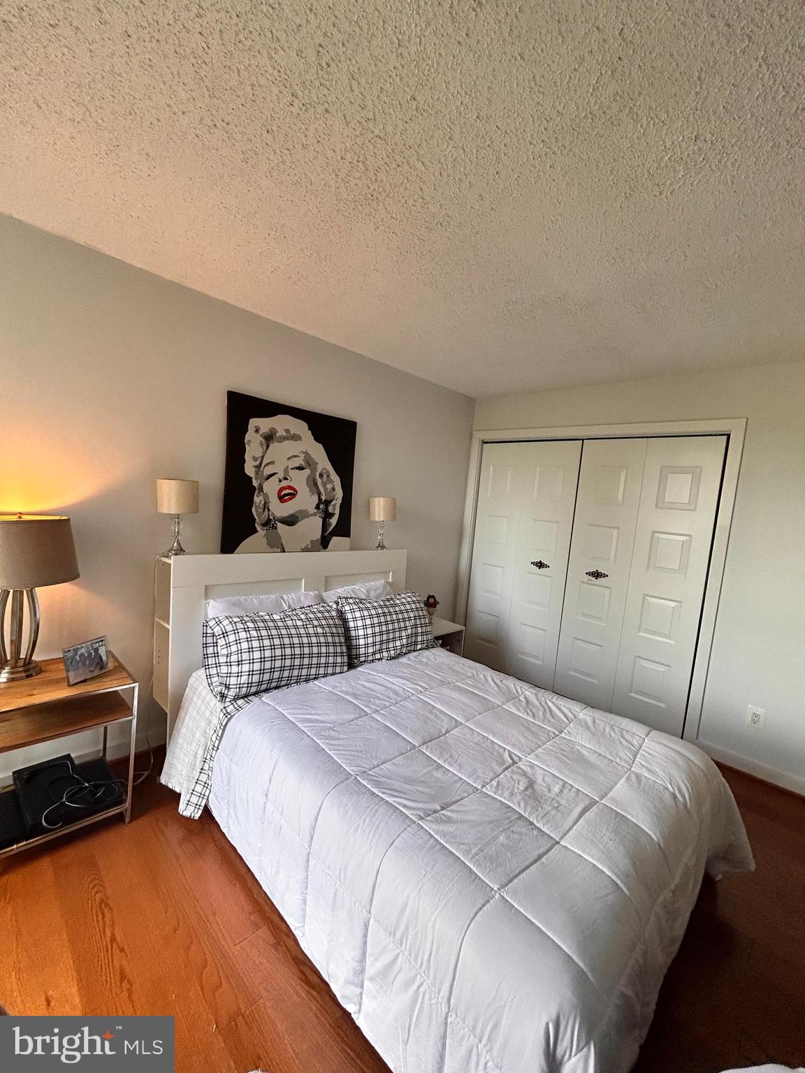 IDYLWOOD TOWERS - Residential