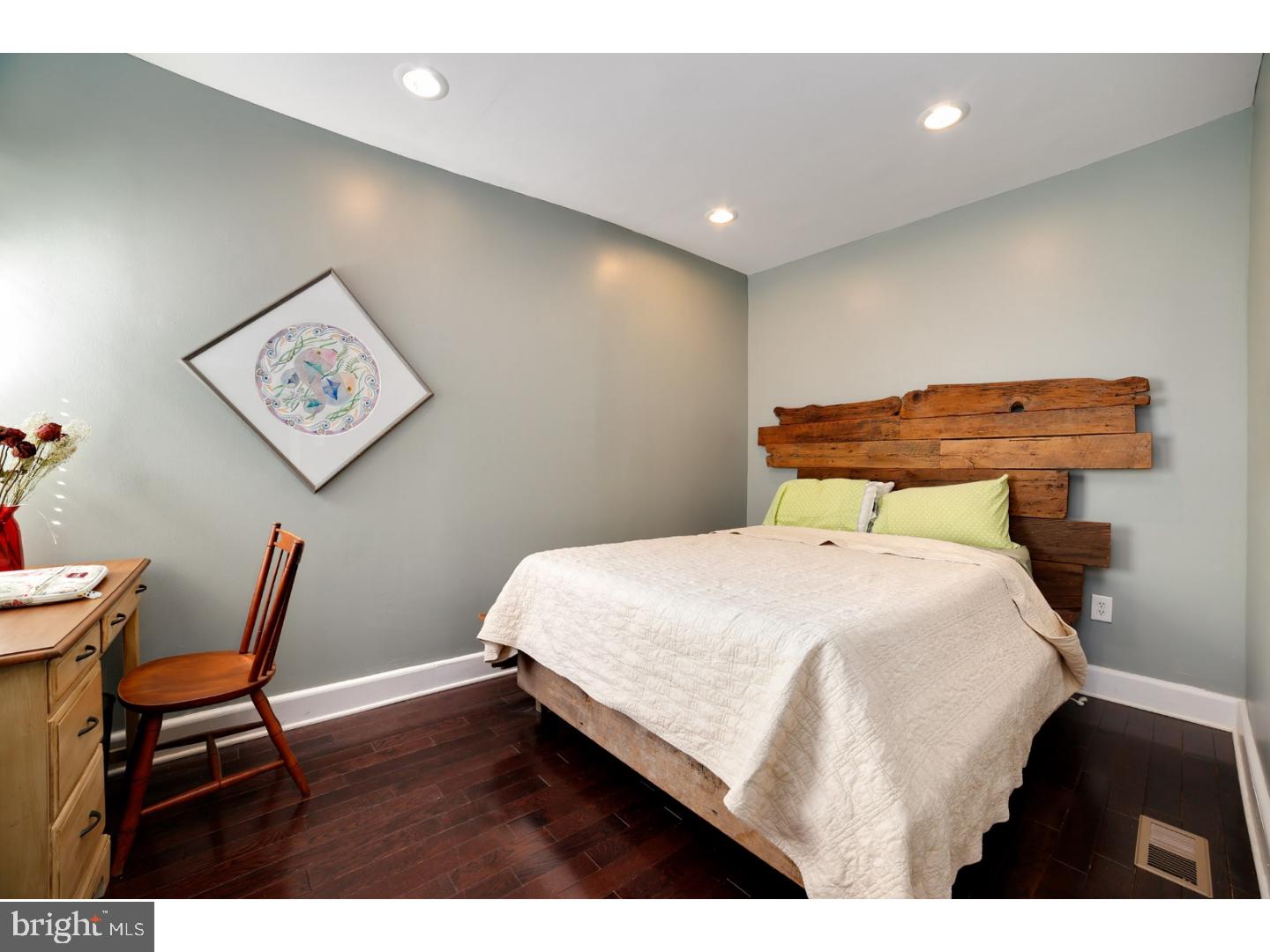 POINT BREEZE - Residential