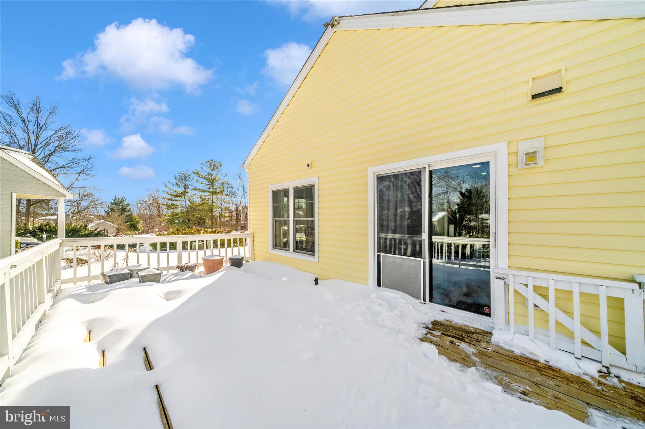 WOODSPRING AT NEW MARKET - Residential