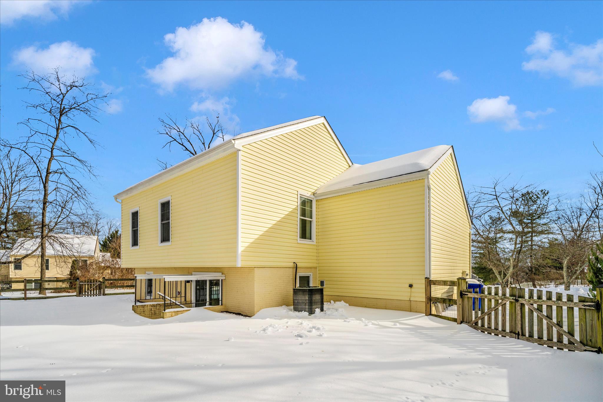 WOODSPRING AT NEW MARKET - Residential