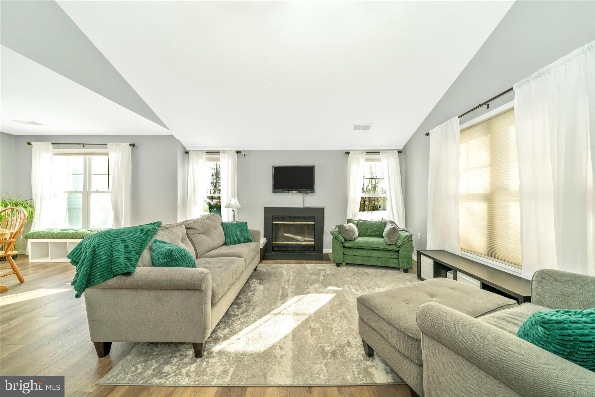 WOODSPRING AT NEW MARKET - Residential